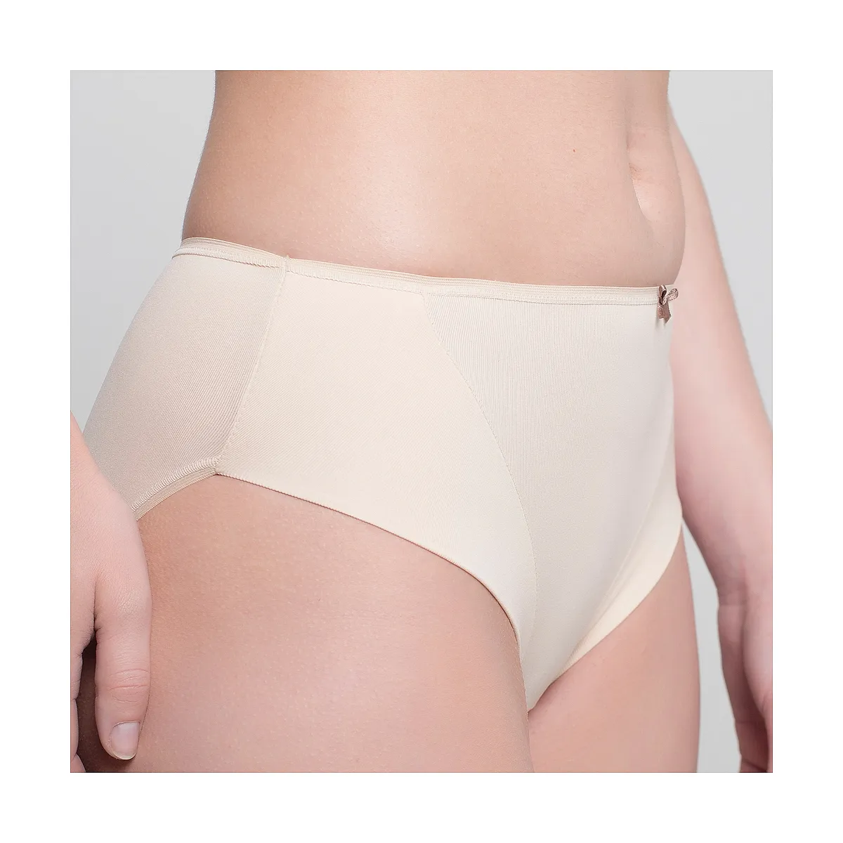 5641 POLIAMIDE KEEPING SHAPE PANTY