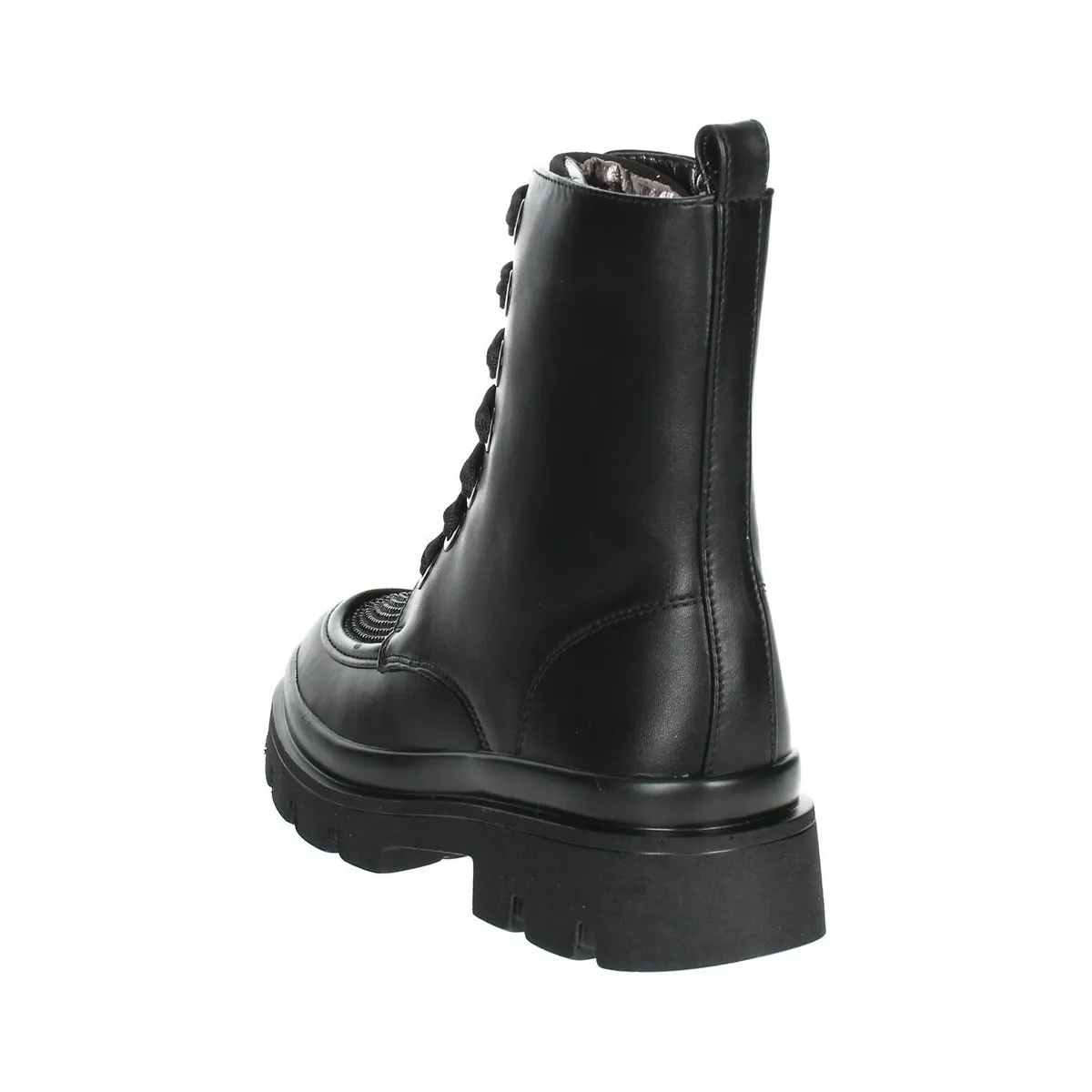 AG15643