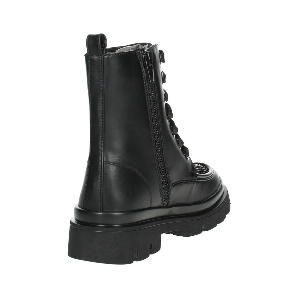 AG15643