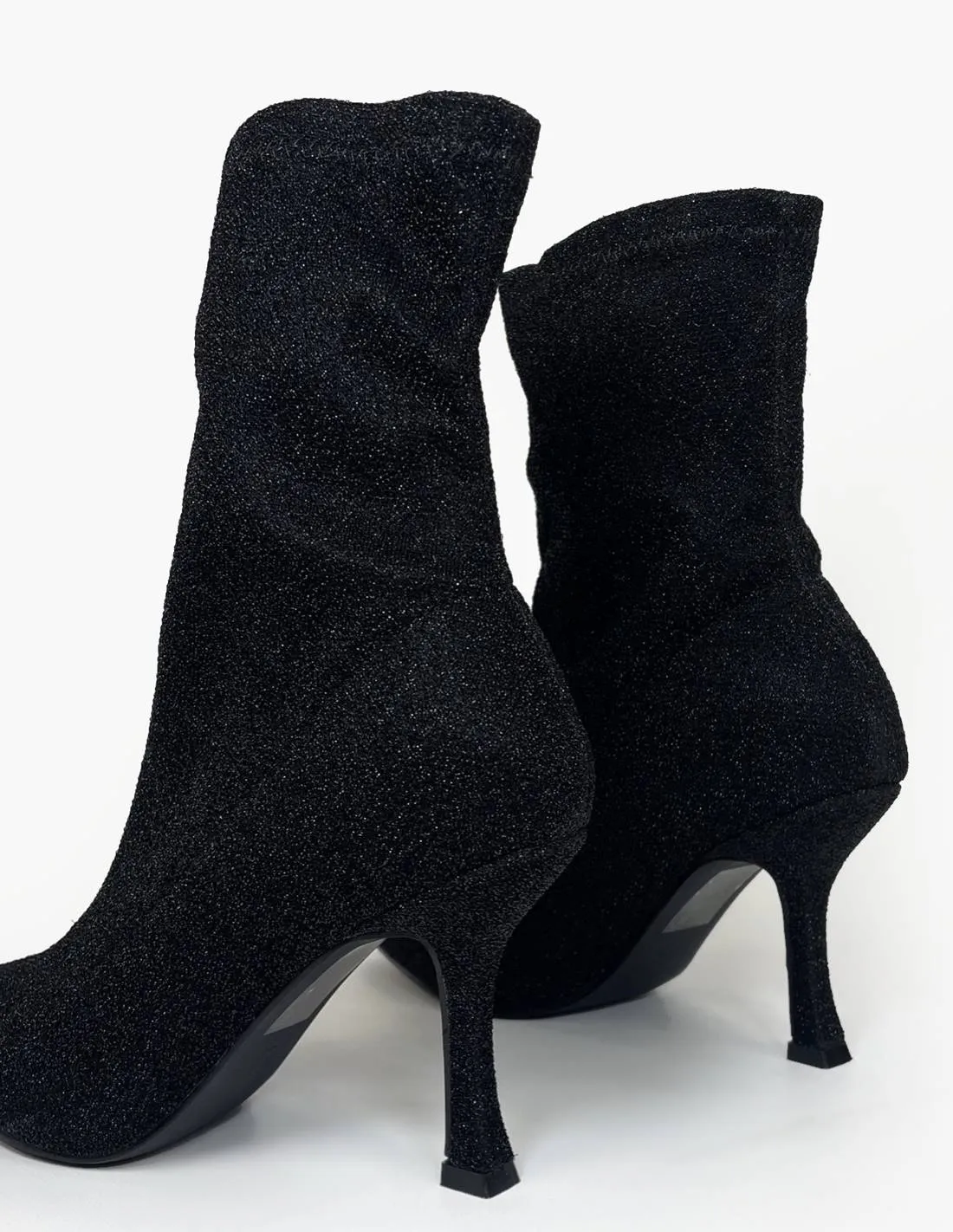 Botin brillo negro