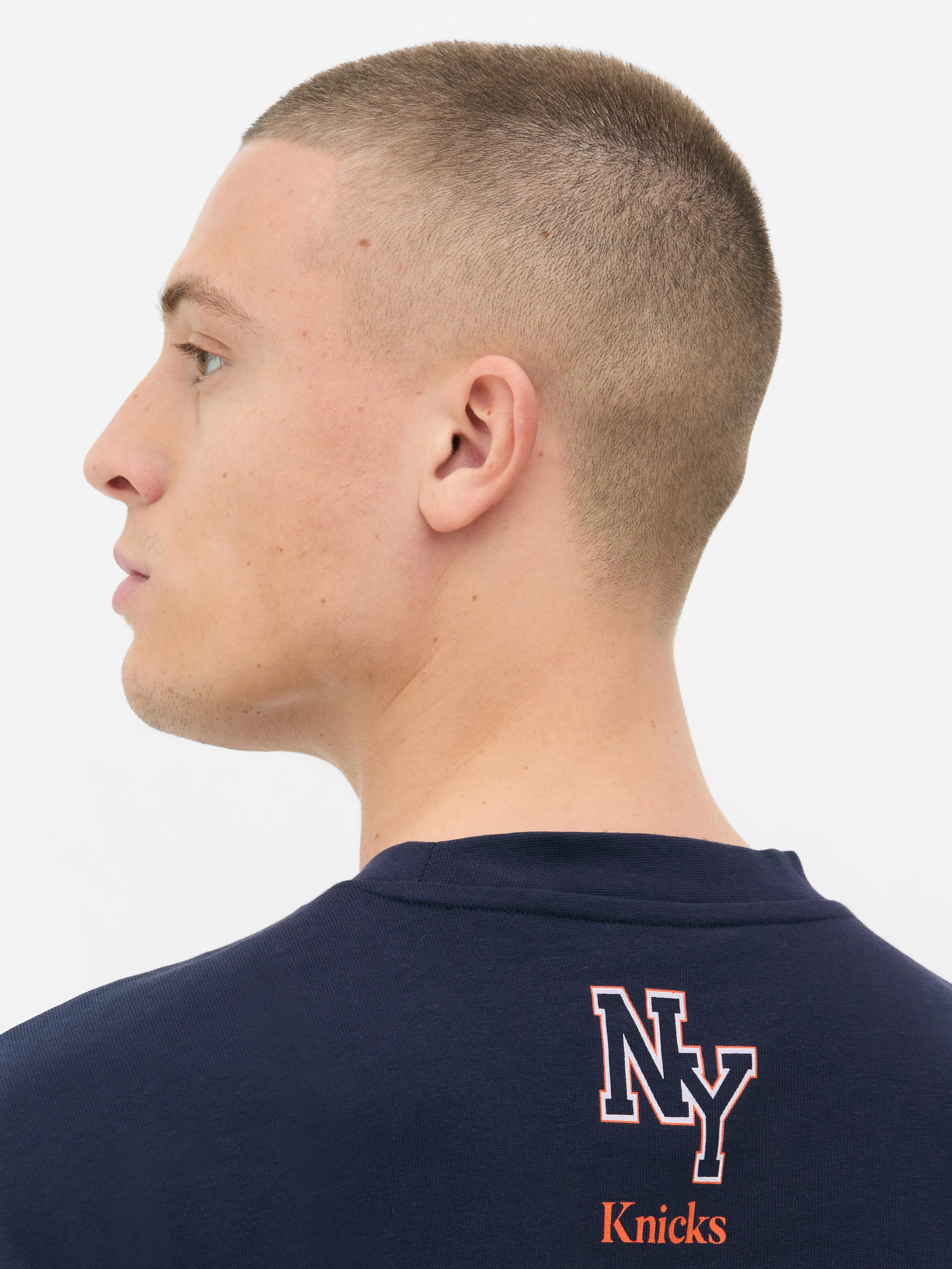 Camiseta gráfica de los New York Knicks de la NBA