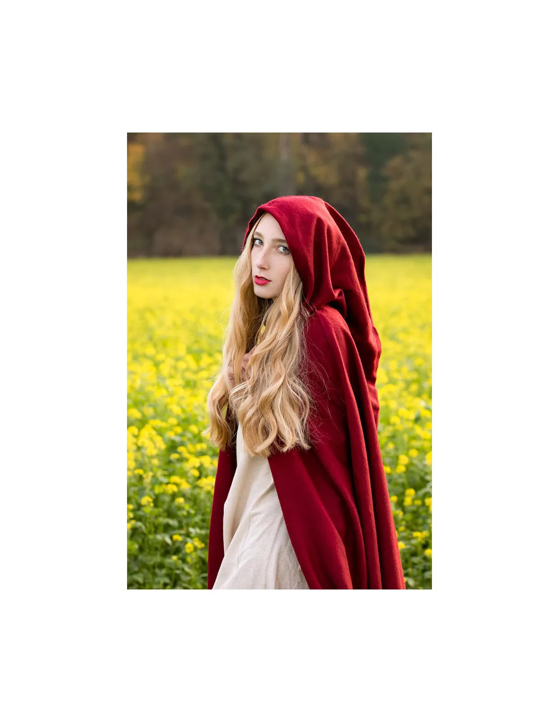 Capa medieval lana con bordados modelo Daniel, color rojo
