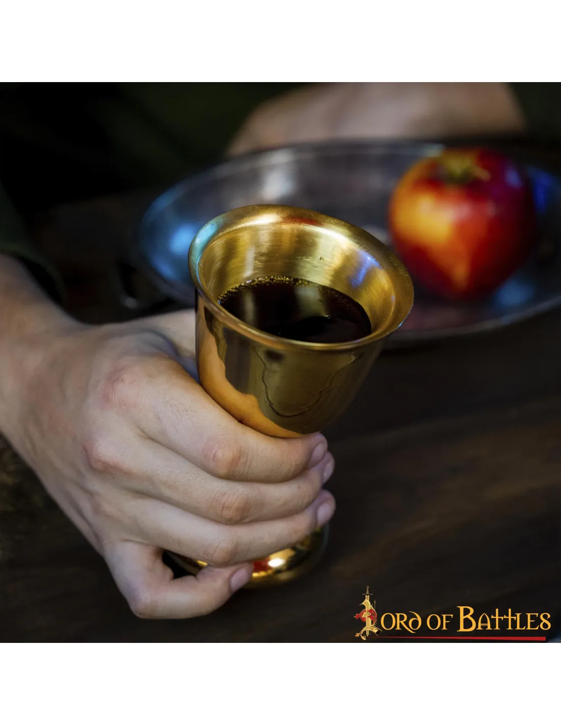 CáLIZ CEREMONIAL MEDIEVAL EN LATóN (150200 ML.)