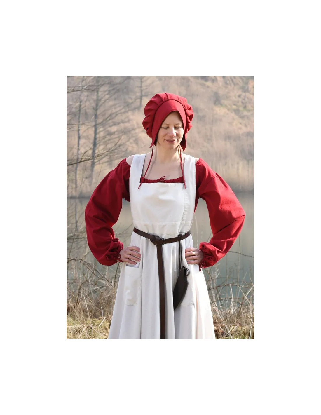 Delantal medieval Ruth en algodón, color blanco natural