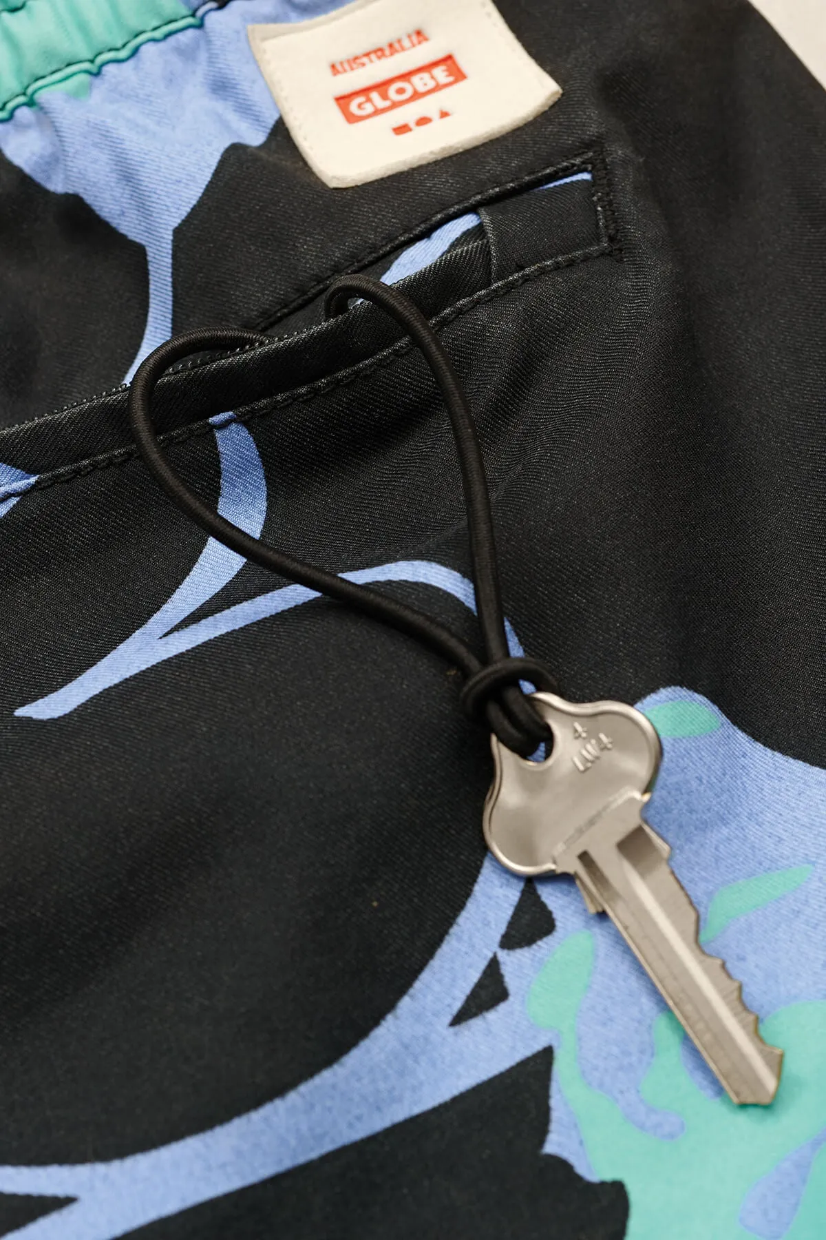 DREAMIN' WILD POOLSHORT  BLACK
