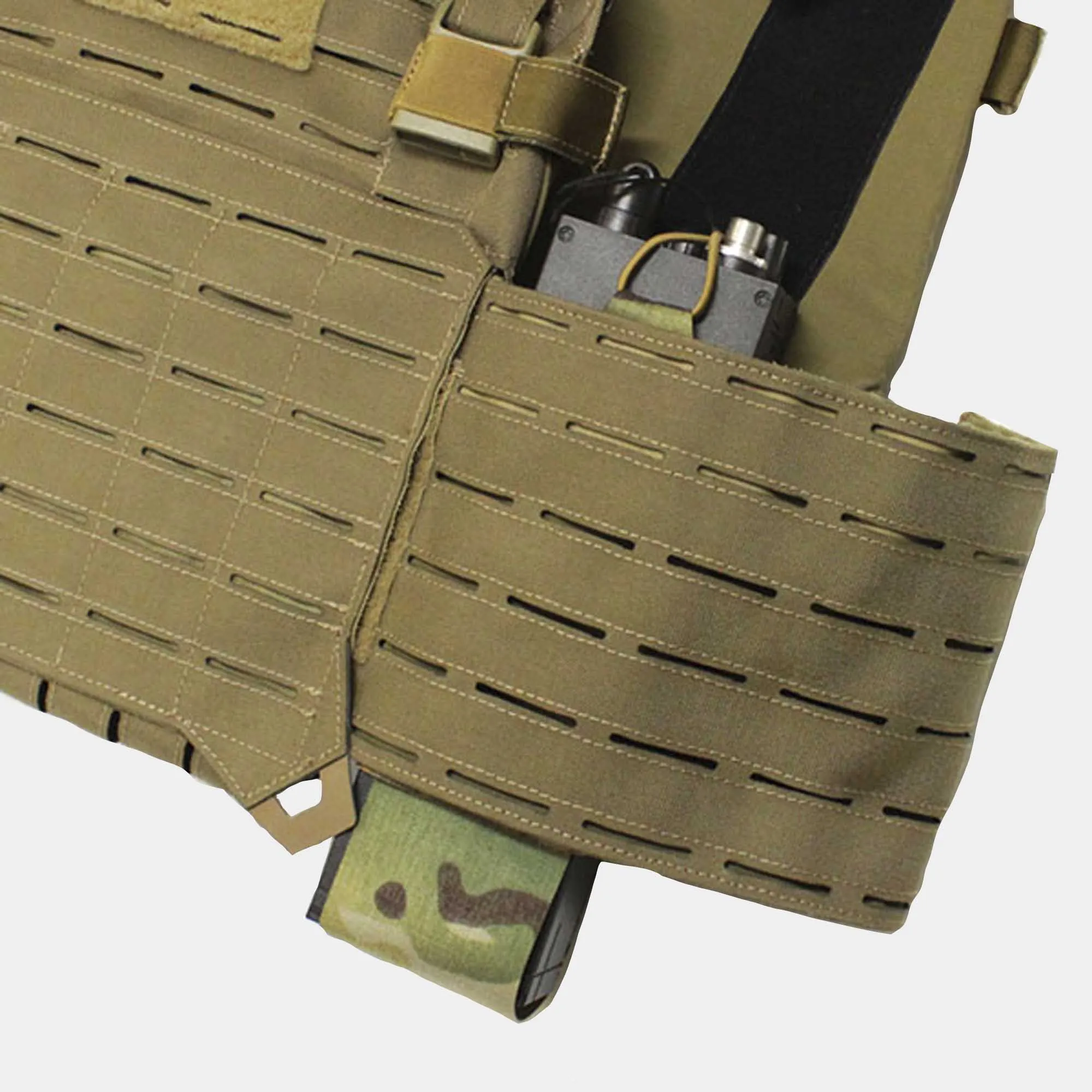 FUNDA DE RADIO SPITFIRE COMMS WING  DIRECT ACTION