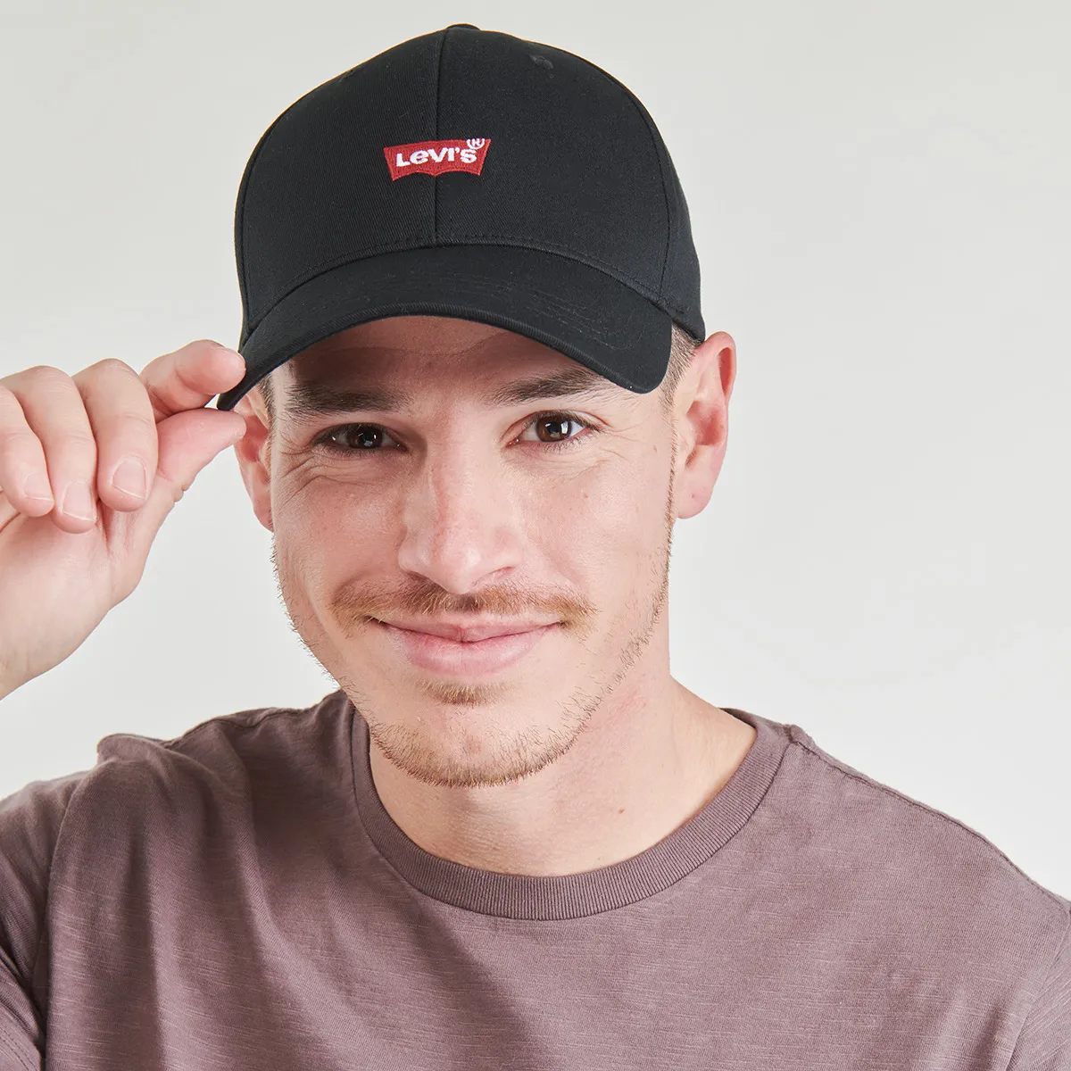 HOUSEMARK FLEXFIT CAP