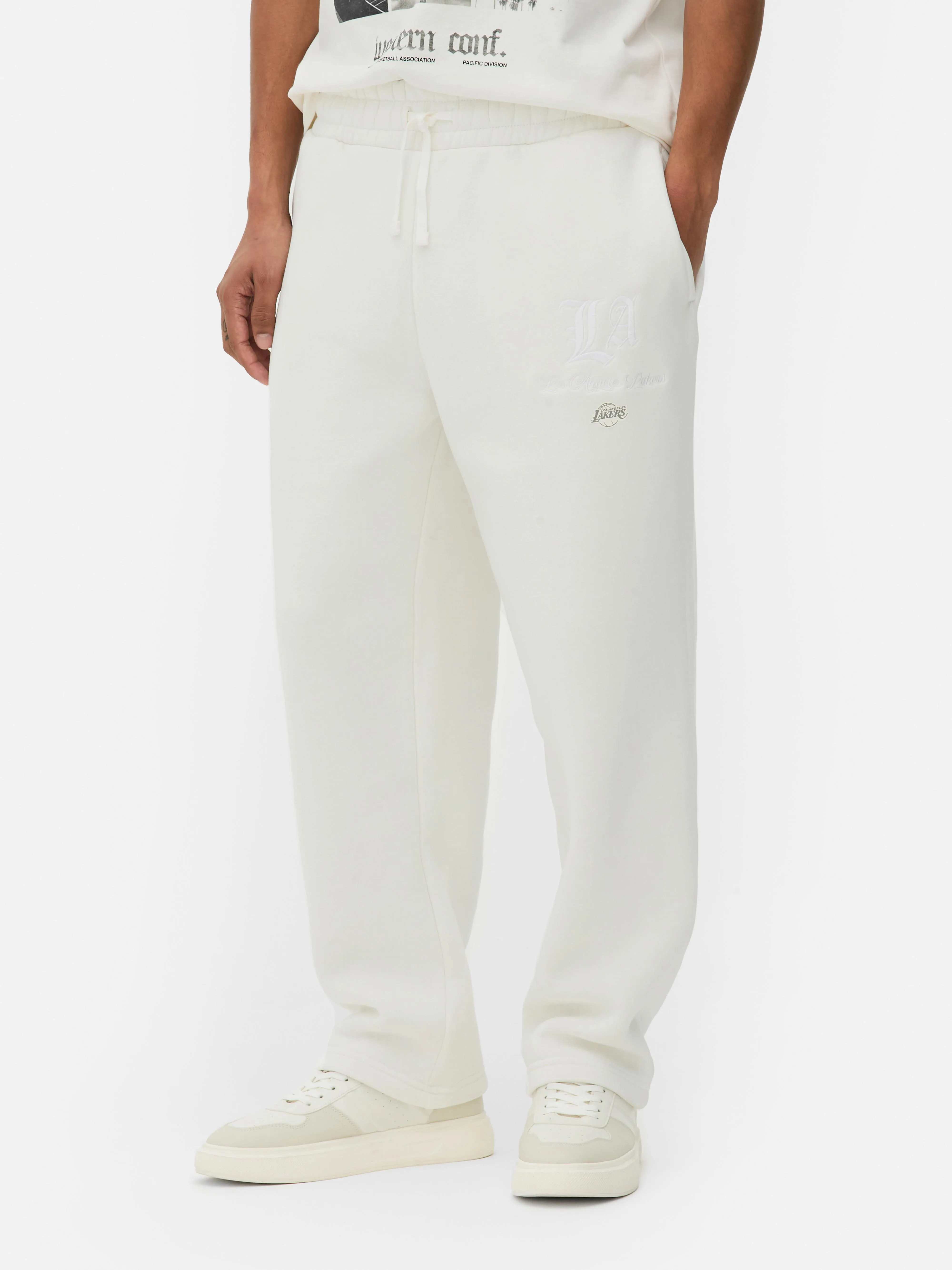 Joggers bordados de los LA Lakers de la NBA