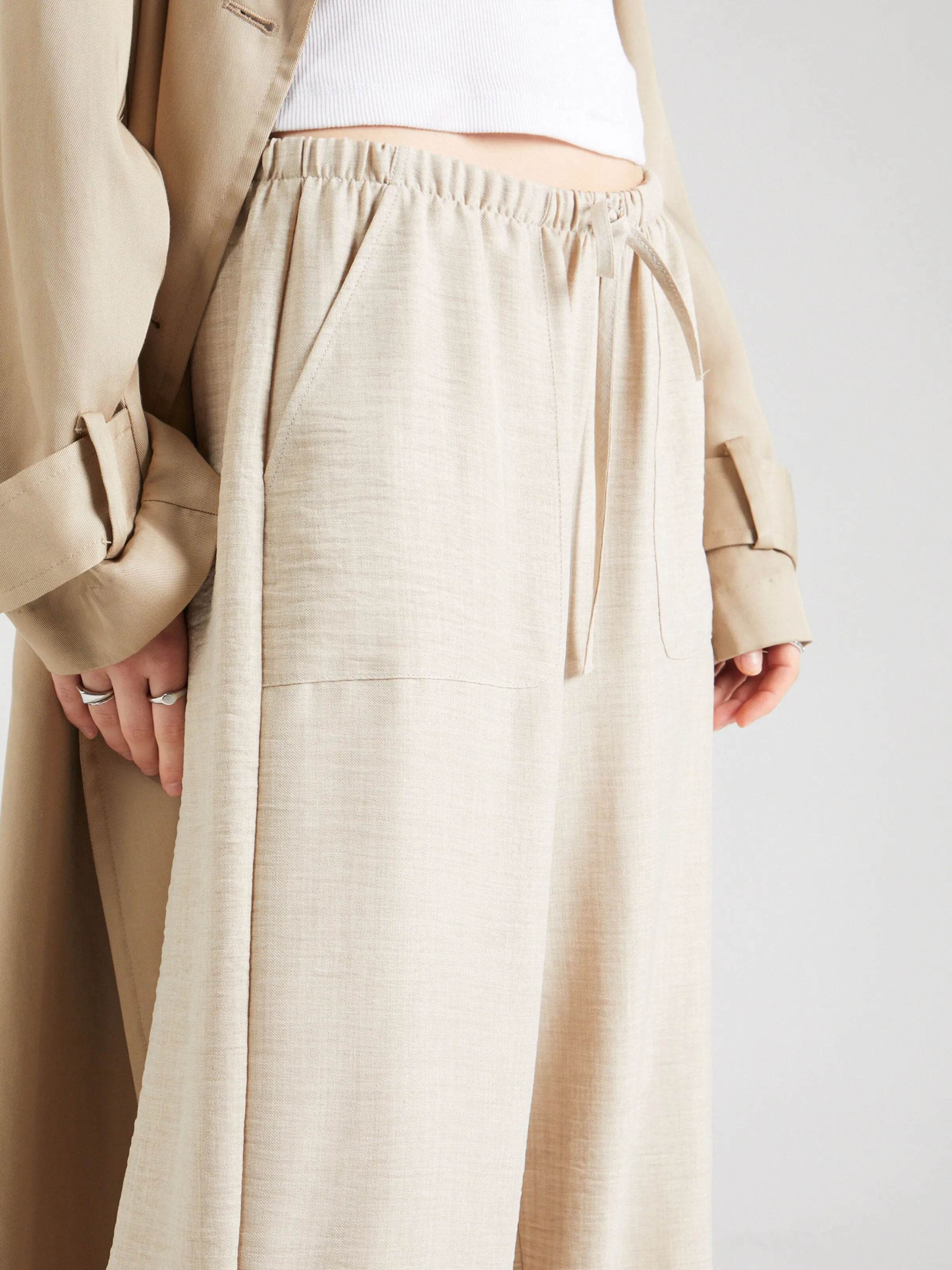 Loosefit Pantalón 'VMMelaney' VERO MODA en Beige