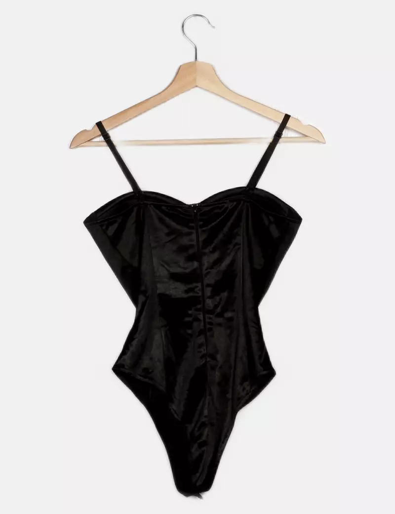 NoName Body