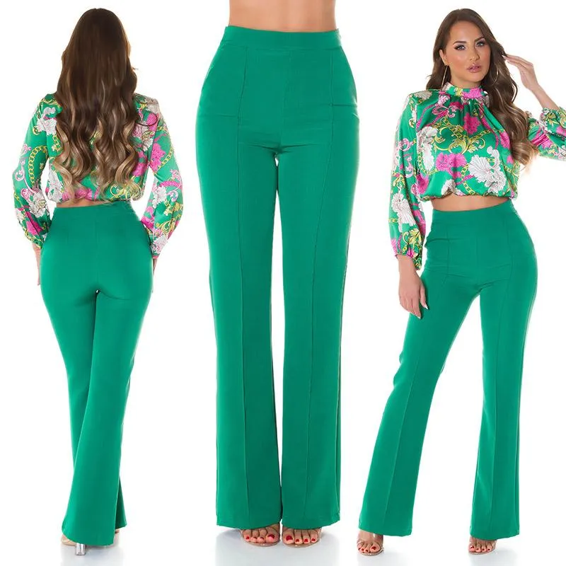 Pantalón acampanado con bolsillos Verde