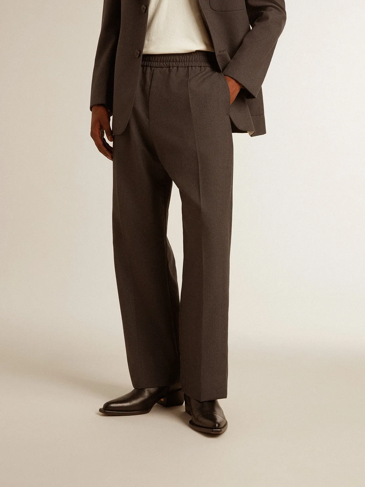 Pantalón suave de hombre en lana color gris antracita