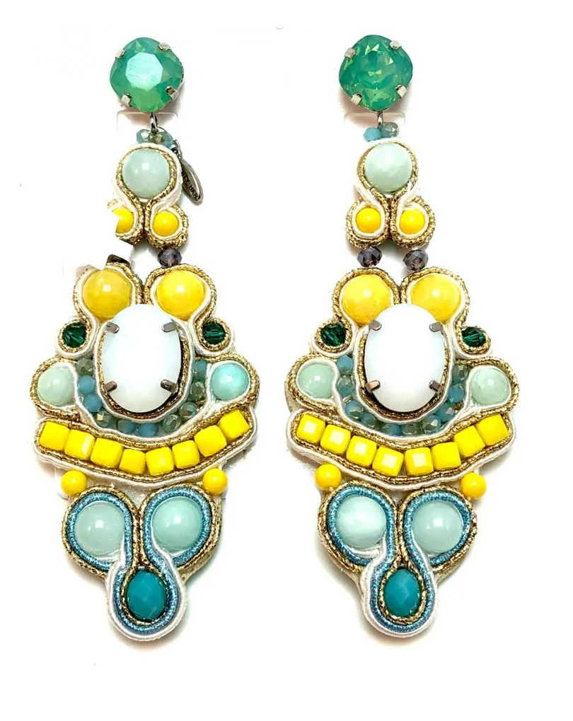 PENDIENTES AMARILLOS, EL COLOR DE MODA