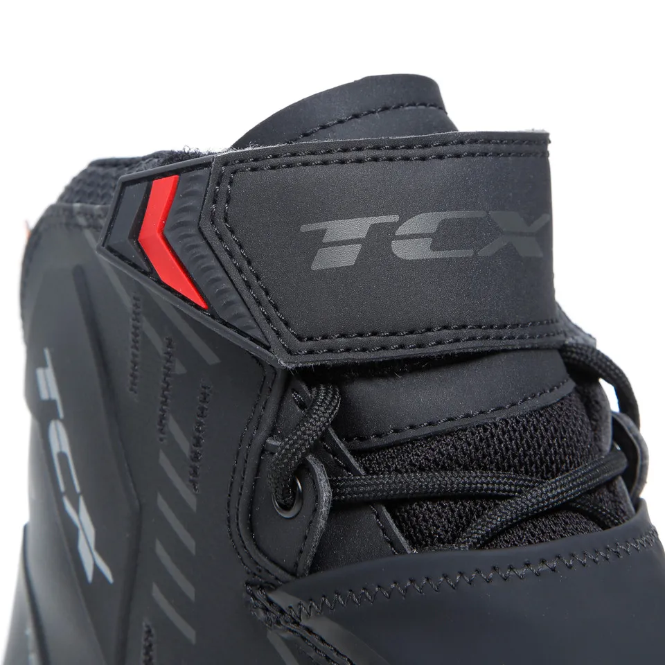 R04D WP  BLACK