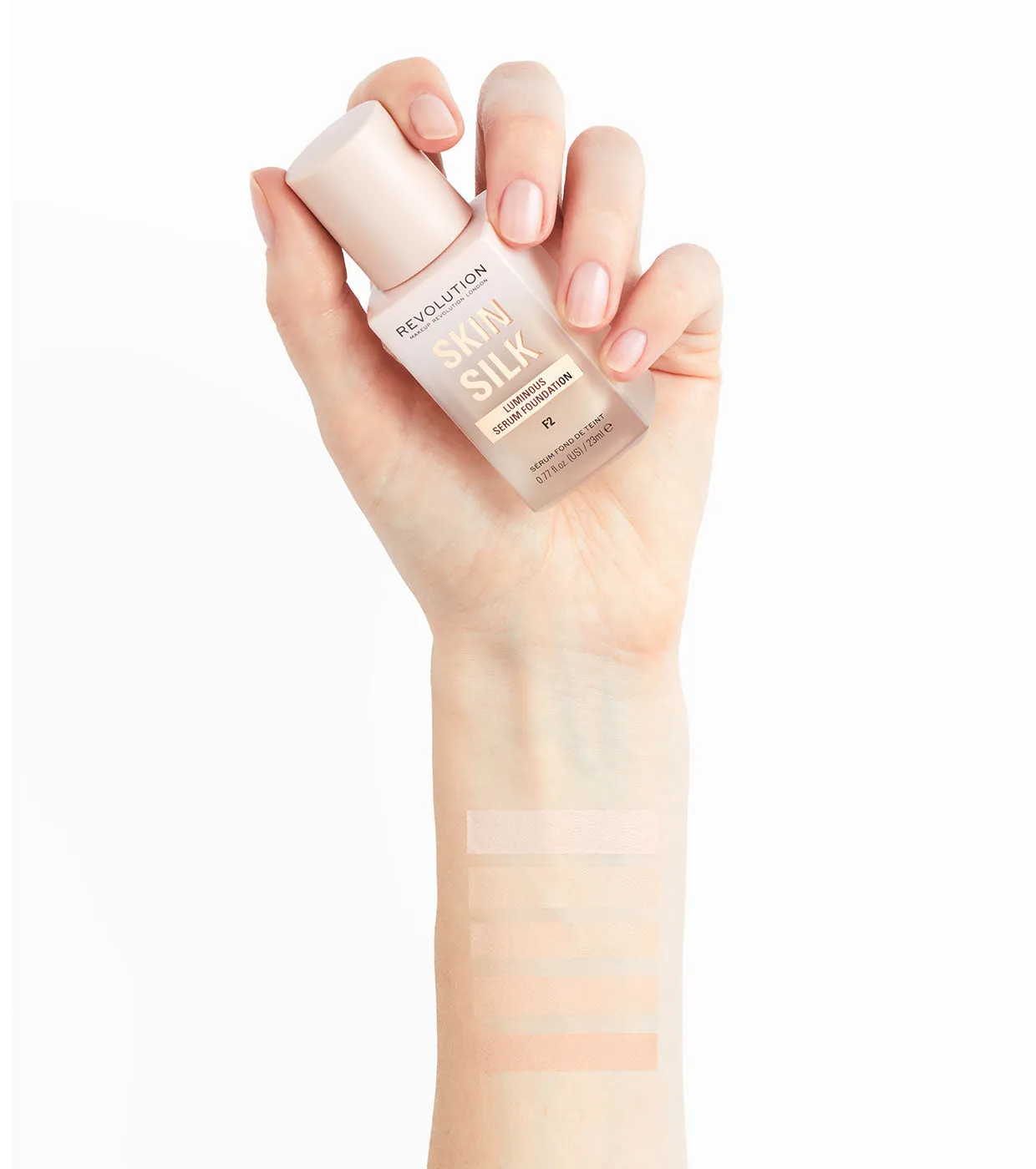 REVOLUTION  BASE DE MAQUILLAJE SKIN SILK SERUM FOUNDATION  F0.5
