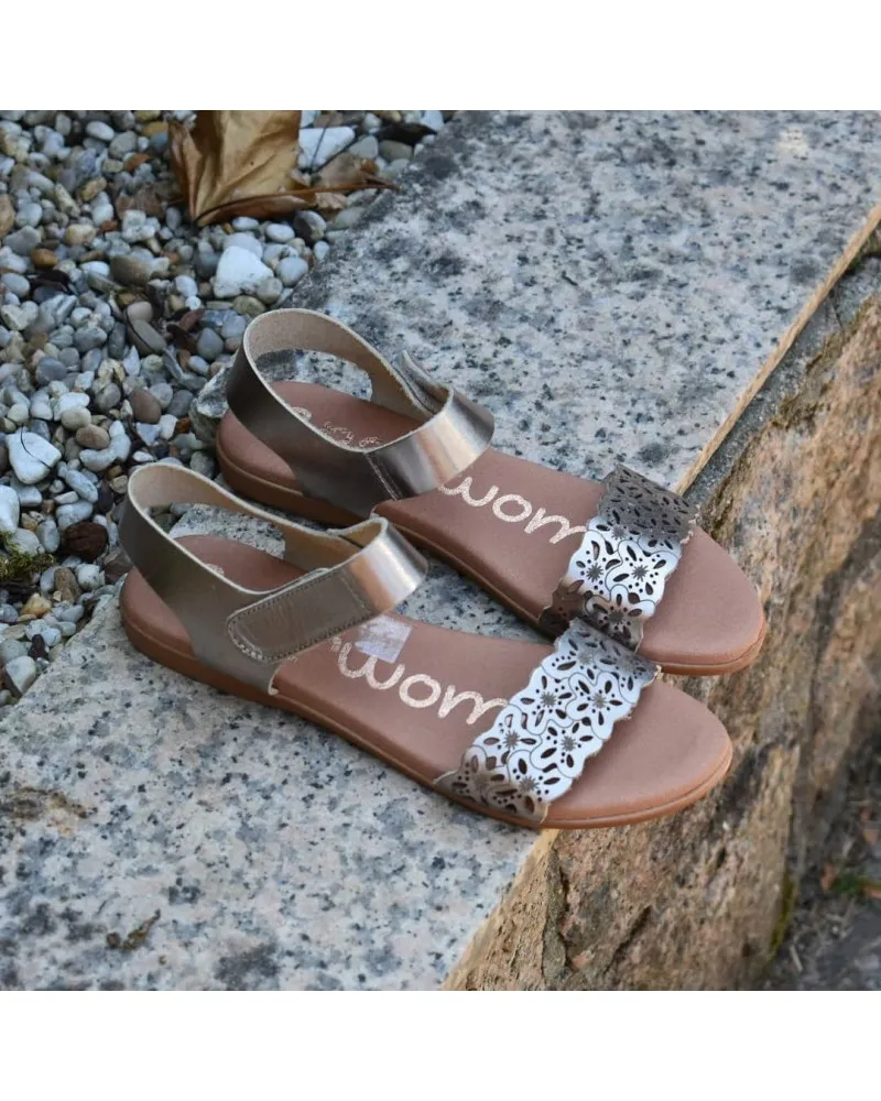 Sandalia metalizada de piel SANDALS 4404