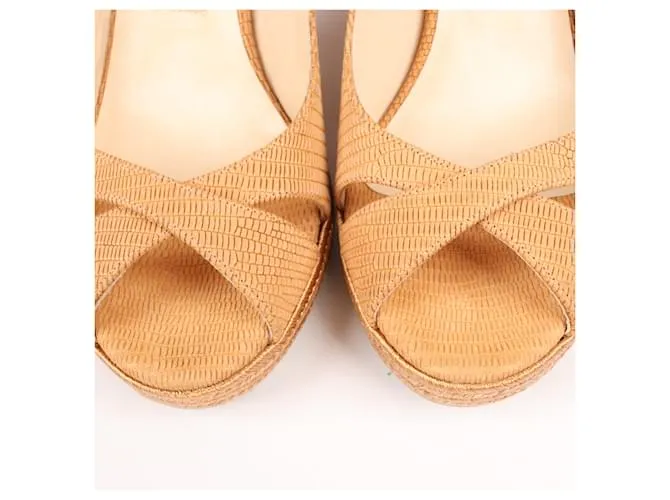 Sandalias de cuña de nobuk y cuero Jimmy Choo 38 en camello AMELY 80 con tira trasera 