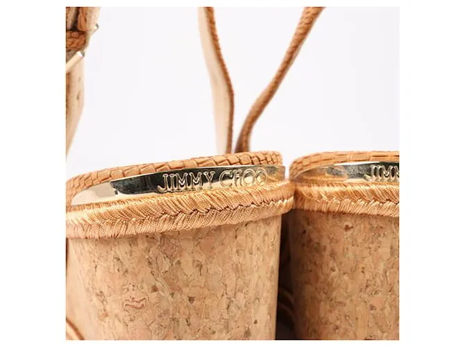 Sandalias de cuña de nobuk y cuero Jimmy Choo 38 en camello AMELY 80 con tira trasera 
