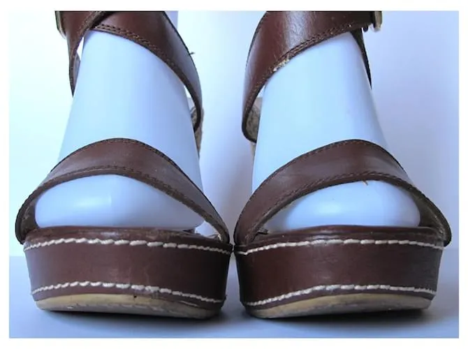 Sandalias de cuña STUART WEITZMAN 37 Castaño 