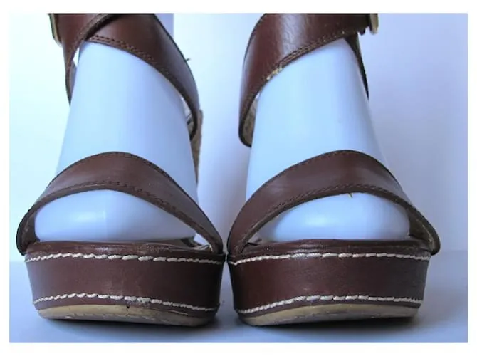 Sandalias de cuña STUART WEITZMAN 37 Castaño 