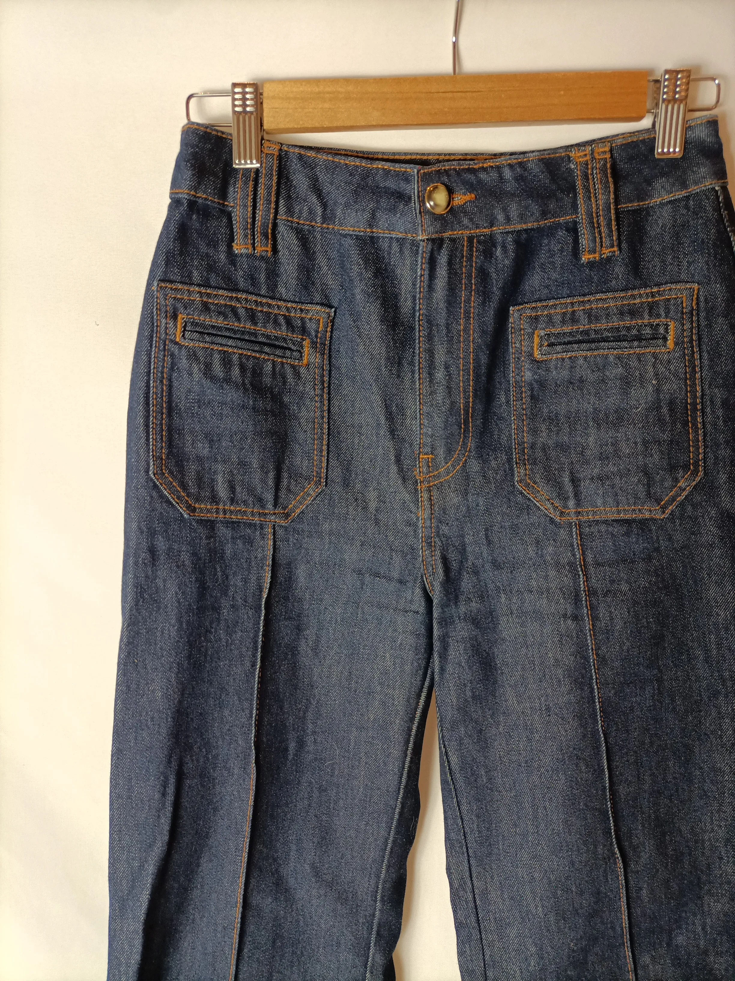 SEZANE. Pantalón vaquero ancho T.36