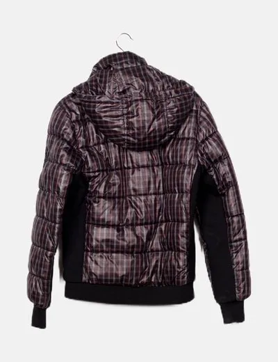 Sixty Chaqueta negra acolchada cuadros