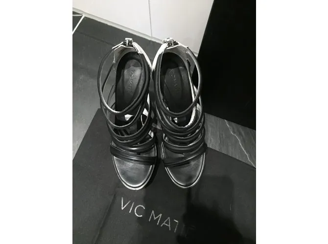 Vic Matié Sandalias de musa Negro 