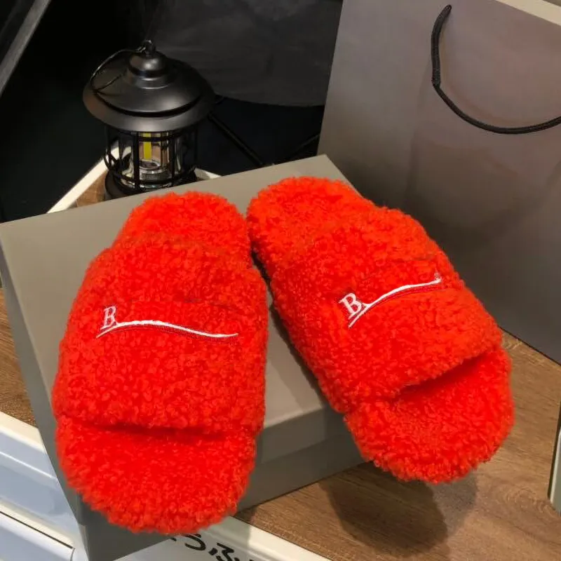 Zapatillas de diseñador para hombre y mujer, zapatillas de felpa de piel de invierno, mullidas y cálidas sandalias con letras, c