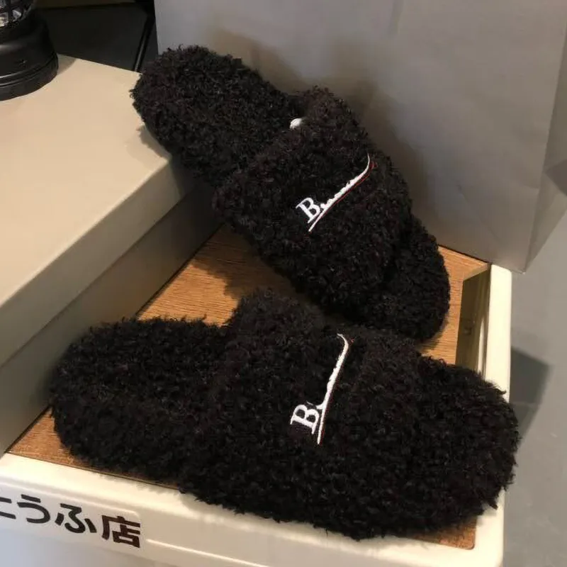 Zapatillas de diseñador para hombre y mujer, zapatillas de felpa de piel de invierno, mullidas y cálidas sandalias con letras, c