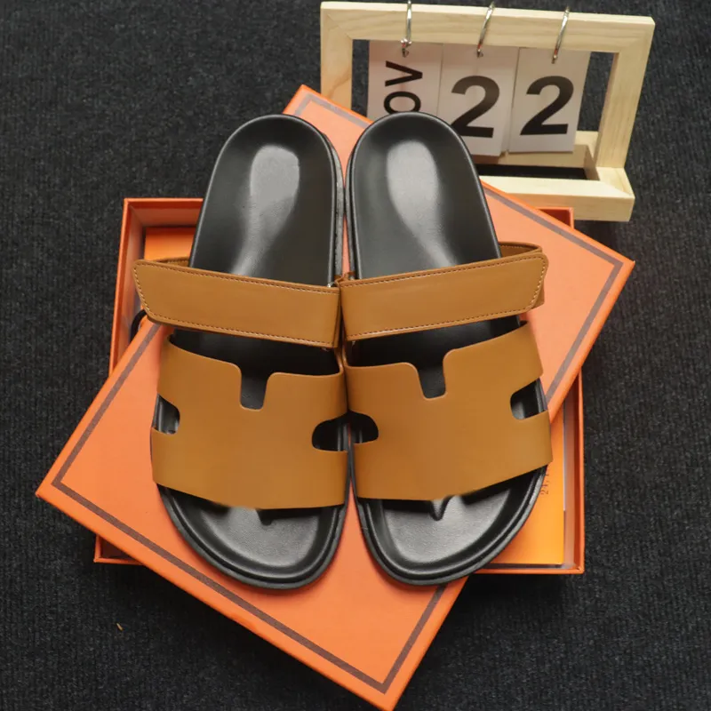 Zapatillas para mujer Zapatillas de diseñador para hombre Suelas Sandalias de playa informales de verano Cuero genuino de primer