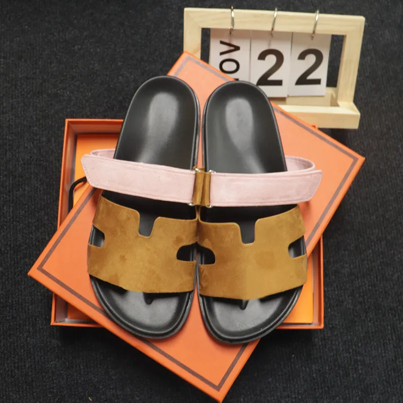 Zapatillas para mujer Zapatillas de diseñador para hombre Suelas Sandalias de playa informales de verano Cuero genuino de primer