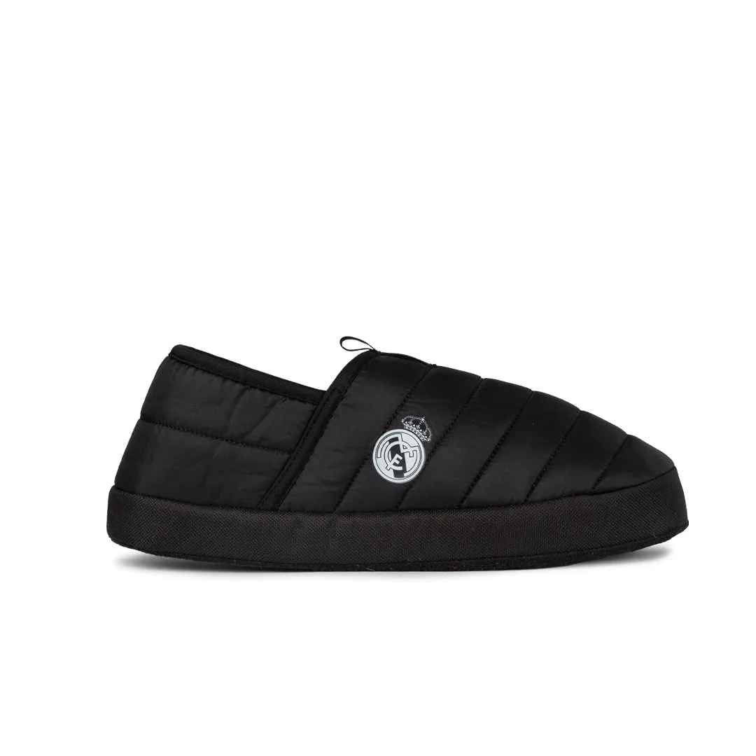 ZAPATILLAS REAL MADRID CF OFICIALES TEMPORADA 2425 ACOLCHADAS CERRADAS