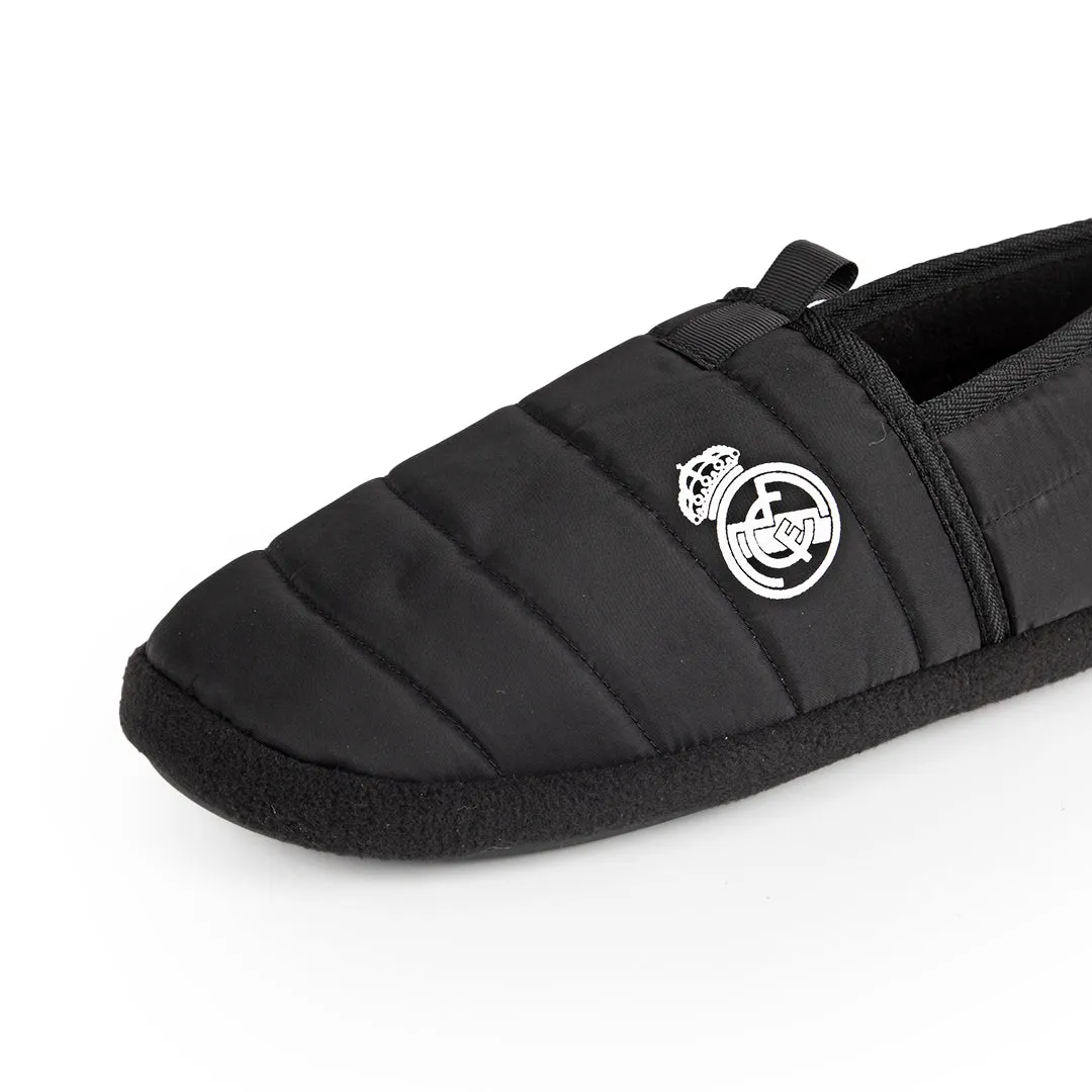 ZAPATILLAS REAL MADRID CF OFICIALES TEMPORADA 2425 ACOLCHADAS CERRADAS